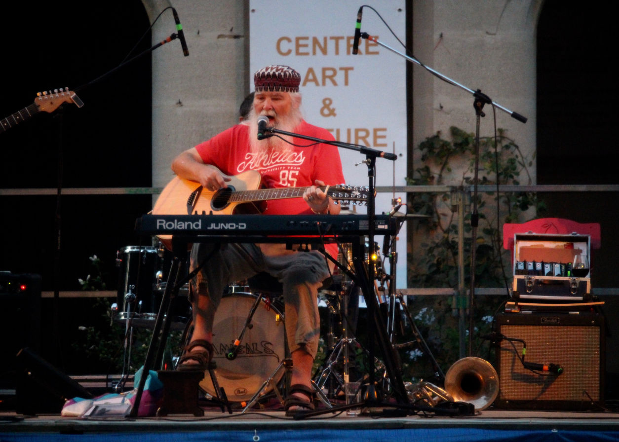 Jazz Festival, Woman singing on Stage